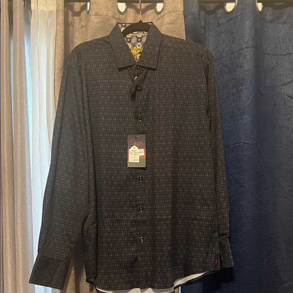 Elegant Black Patterned Men's Shirt